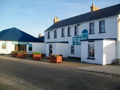 The Seaview Tavern Ballygorman Екстер'єр фото